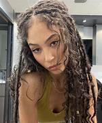 Who Is Ziayla Pizarro from Euphoria? Age & Wikipedia – Meet 5 Feet 9 Model on Instagram